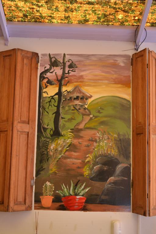 Hostal Paralelo *
