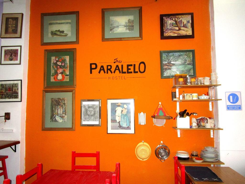 Paralelo *